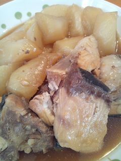 早くて美味しい大根の煮物♪例えばぶり大根-レシピのメイン写真