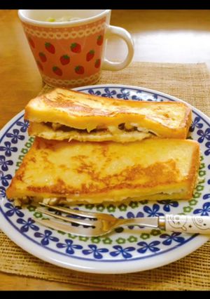 食感も美味♡クリチと餡子と胡桃でフレンチ-レシピのメイン写真