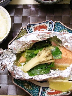 生鮭のホイル焼き。レモンバター醤油。-レシピのメイン写真