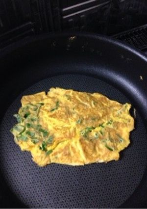 簡単★ニンニク葉卵焼き★おつまみに！-レシピのメイン写真