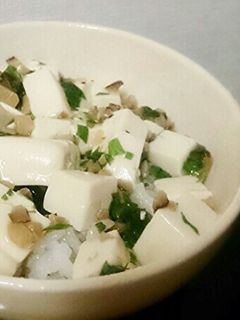 【離乳食後期】水菜と椎茸のお豆腐中華丼-レシピのメイン写真