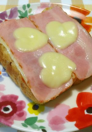 可愛いチーズでハッピートースト♡-レシピのメイン写真
