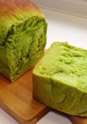 パウンド型で焼く 簡単 抹茶山型パン-レシピのメイン写真
