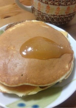 小麦粉で☆ふわふわホットケーキ-レシピのメイン写真