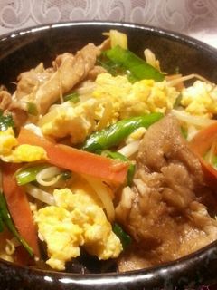 下味が効く☆ふわふわ卵とお肉で野菜炒め-レシピのメイン写真