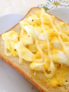 ほんのりカレー風味マヨたまトースト-レシピのメイン写真