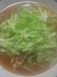 インスタントラーメンのキャベツのせ-レシピのメイン写真