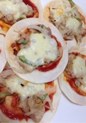 フライパンで作る！簡単餃子の皮ピザ-レシピのメイン写真