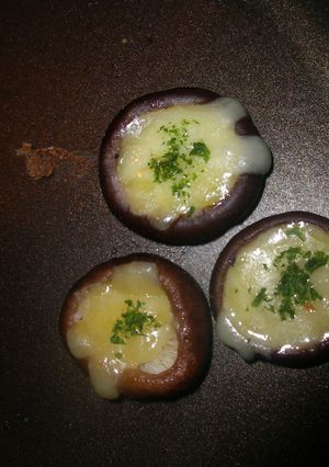 お弁当に！簡単椎茸のチーズ焼き！-レシピのメイン写真