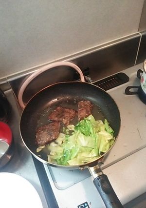 ステーキ三枚黒コショウ焼（フライパンで！-レシピのメイン写真