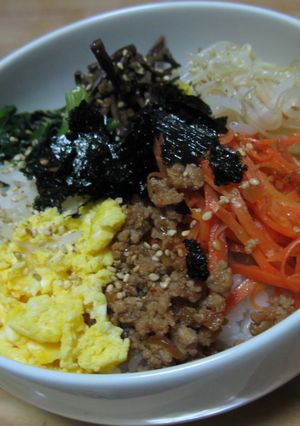 ウチのビビンバ丼-レシピのメイン写真