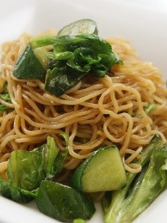高原レタスと胡瓜のバター醤油焼きそば-レシピのメイン写真
