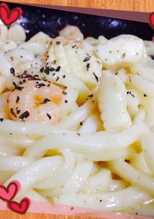 簡単シーフードうどん｜オイル＆マスタード-レシピのメイン写真
