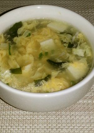 ふんわりたまごとワカメのスープ♫-レシピのメイン写真