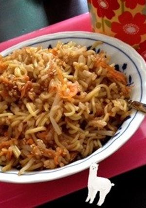 市販の焼きそばで簡単そばめし-レシピのメイン写真
