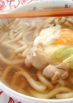 簡単アツアツとりたまうどん♪-レシピのメイン写真