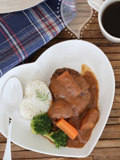 黒大豆ピューレで煮込みハンバーグ-レシピのメイン写真