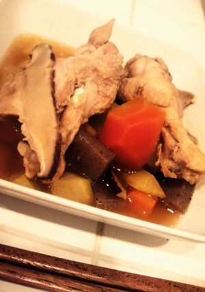 手羽元ゴロゴロの筑前煮♪-レシピのメイン写真