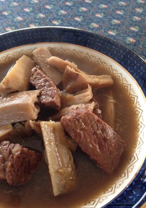 メインになる＊牛肉の煮込みスープ-レシピのメイン写真