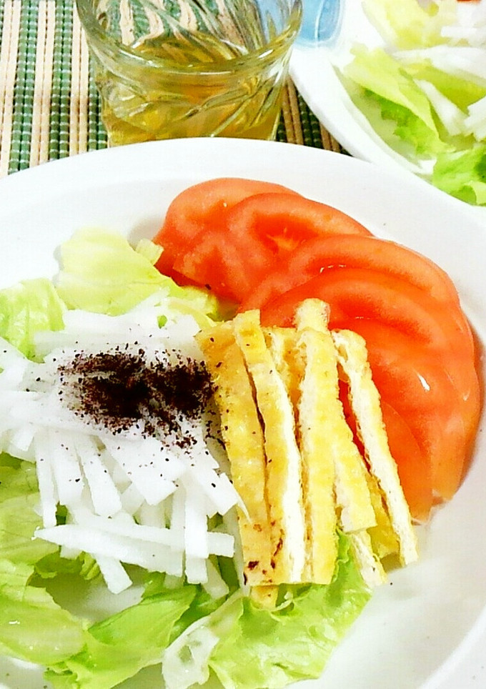 大根・あぶりうす揚げとトマトのサラダ♪-レシピのメイン写真
