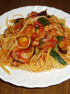 ナスとホウレン草のトマトソーススパゲティ-レシピのメイン写真