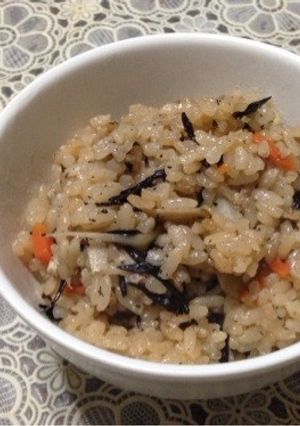 麺つゆで簡単炊き込みご飯-レシピのメイン写真