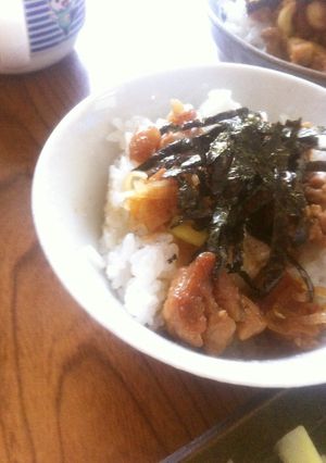 ランチにも♪簡単焼き鳥丼-レシピのメイン写真