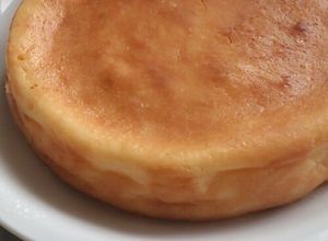 クリチ100ｇ♡簡単ベイクドチーズケーキ-レシピのメイン写真