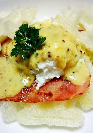 お箸で食べよう☆お餅でエッグベネディクト-レシピのメイン写真