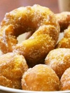 素朴で美味しい☆基本の手作りドーナツ-レシピのメイン写真