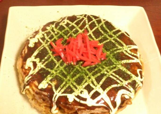 カップ焼そばで広島風お好み焼き♪ by たいぴーェン カップ焼そばで広島風お好み焼き♪ by たいぴーェン