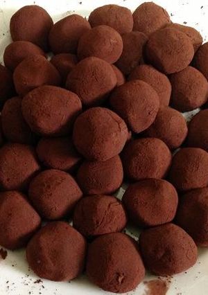 ３つの材料で出来る♪簡単チョコトリュフ-レシピのメイン写真