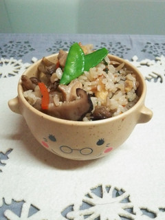 鶏とキノコの絶品炊き込みご飯-レシピのメイン写真