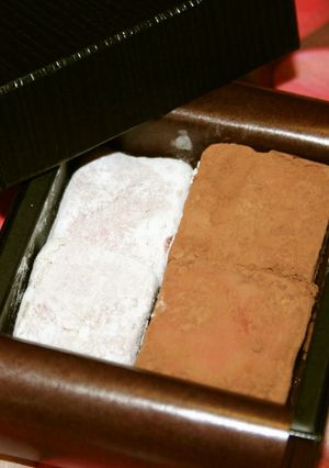 ♡レンジで簡単・イチゴ生チョコ♡-レシピのメイン写真