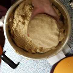 รูปของ 意外と簡単手作り味噌♡