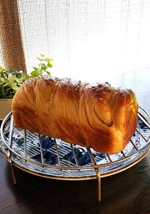 ブリオッシュ風食パン-レシピのメイン写真