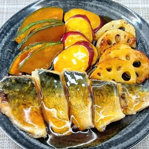 甘酢あんが絡んで旨々！身がふわふわなさばと秋野菜