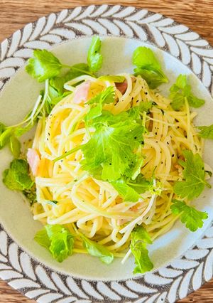 ホワイトセロリとベーコンのオイルパスタ-レシピのメイン写真