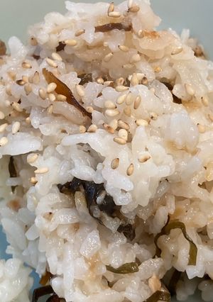 ツナと塩昆布のご飯-レシピのメイン写真
