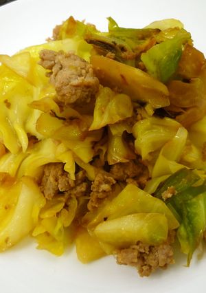 簡単！キャベツと豚ミンチ肉の重ね蒸し焼き-レシピのメイン写真