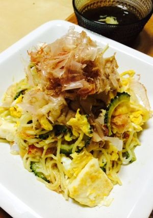 ゴーヤーチャンプルー的焼きそば-レシピのメイン写真