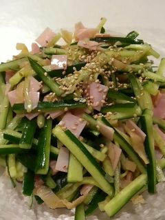 きゅうりとくらげのさっぱりサラダ-レシピのメイン写真