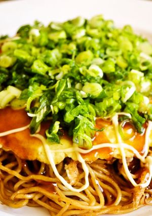 府中焼き風焼きそば　いか天入りが広島の味-レシピのメイン写真