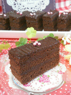 簡単!重ねるだけ♪濃厚な生チョコケーキ♡-レシピのメイン写真