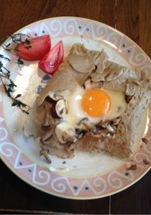 卵・キノコ・チーズのガレット-レシピのメイン写真