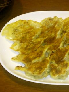 ジューシーでパリパリ~♪白菜ニラ餃子-レシピのメイン写真