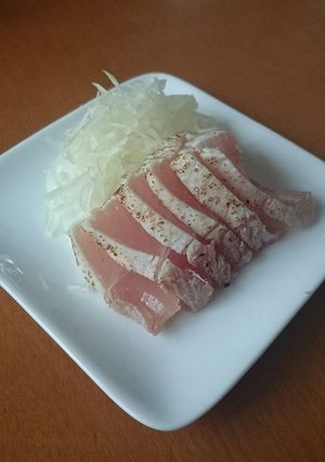炙りマグロと玉ねぎのおつまみ-レシピのメイン写真
