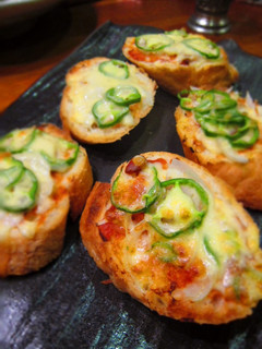 フランスパンでピザ-レシピのメイン写真