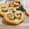 簡単材料2つ!ハートのチョコパイ