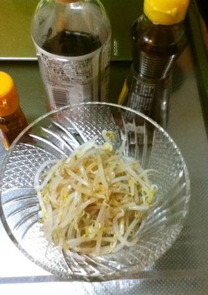 もやしのラー油ごま油和え-レシピのメイン写真